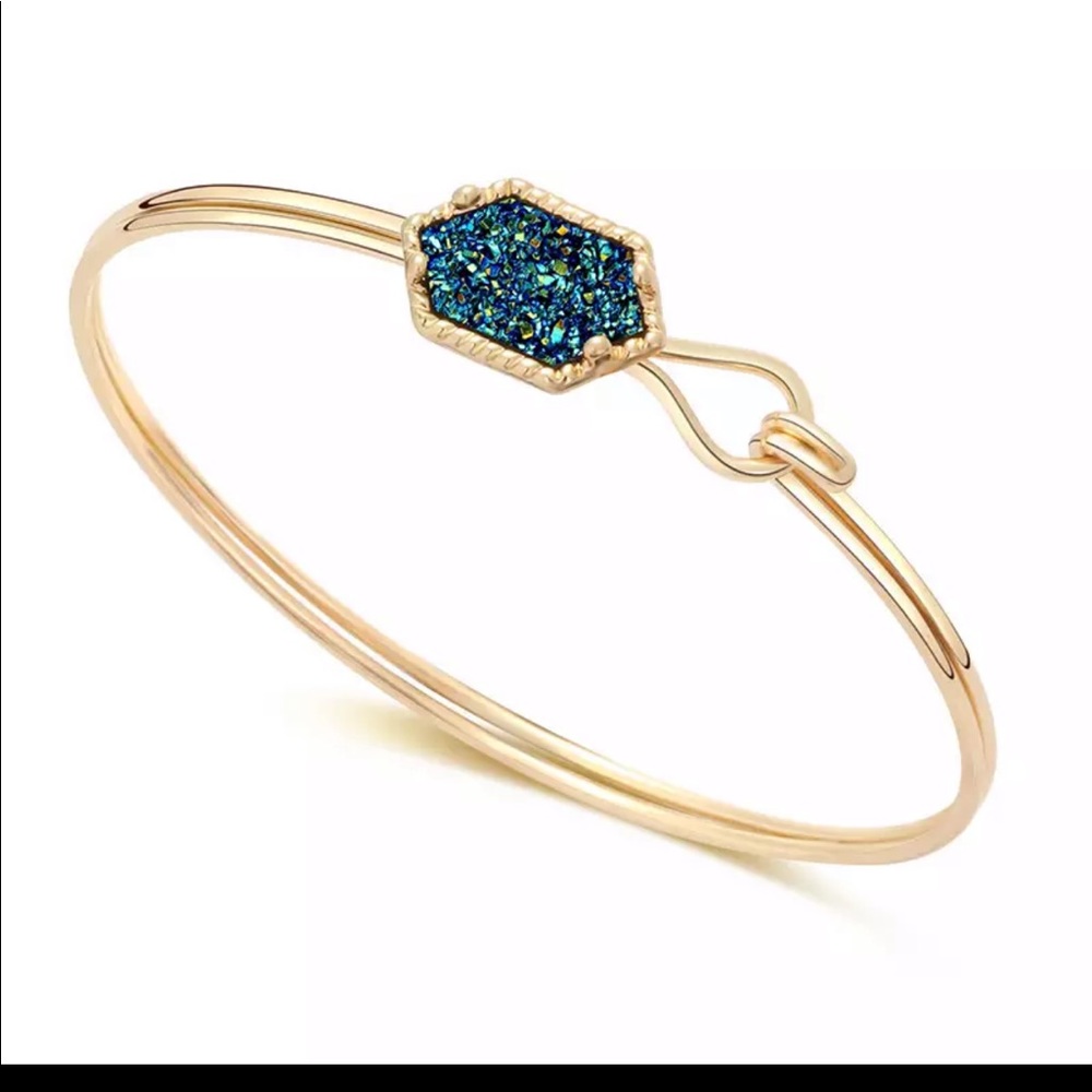 Druzy Clasp Bracelet 💚